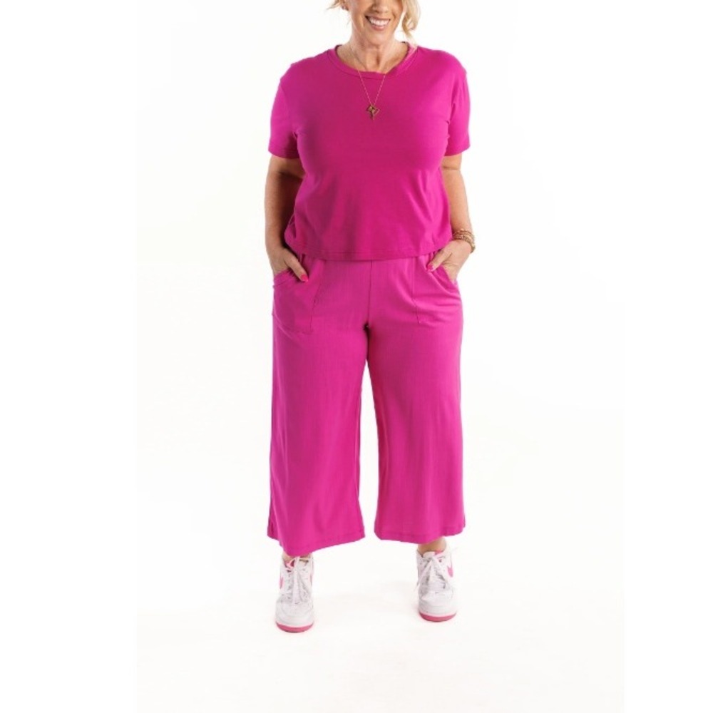 Lularoe Women's Pink Justine Wide Leg Crop Pants Size M NWT